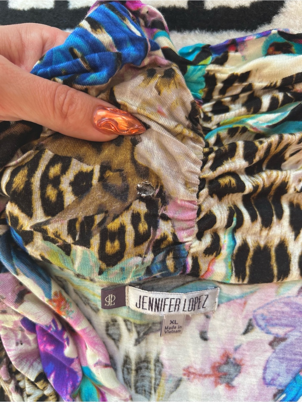 Jennifer Lopez Y2K Aesthetic Leopard Floral Draped Sleeveless Top - Multicolor - Picture 8 of 8